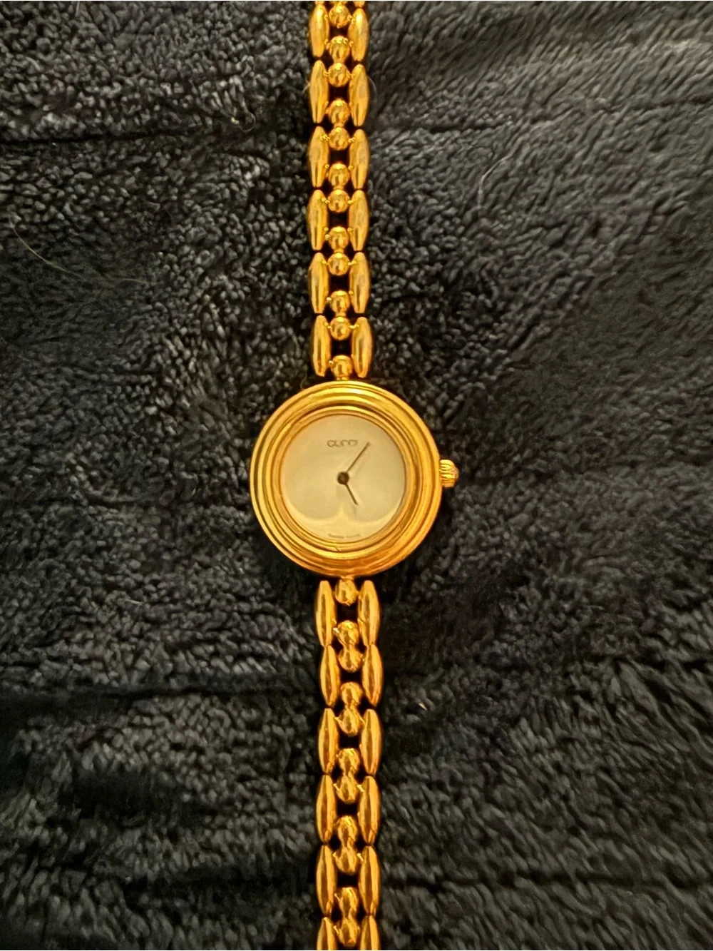 GUCCI Interchangeable Bezel Watch With Gold Tone Bezel - Picture 4 of 4